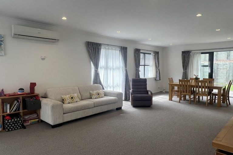 Photo of property in 45 Mackay Drive, Greenhithe, Auckland, 0632