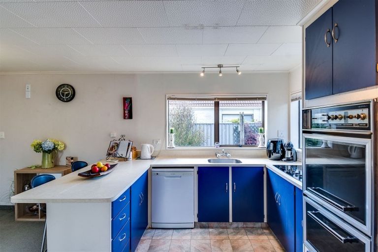 Photo of property in 2/10 Nicholas Street, Taradale, Napier, 4112