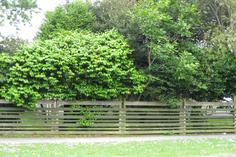 Photo of property in 16 Berwyn Avenue, Takanini, 2112