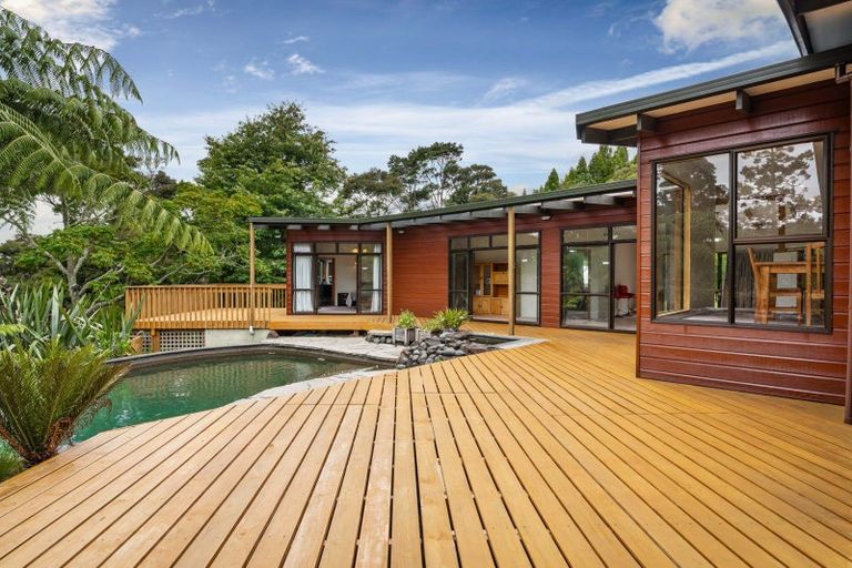 Photo of property in 78 Opanuku Road, Henderson Valley, Auckland, 0612