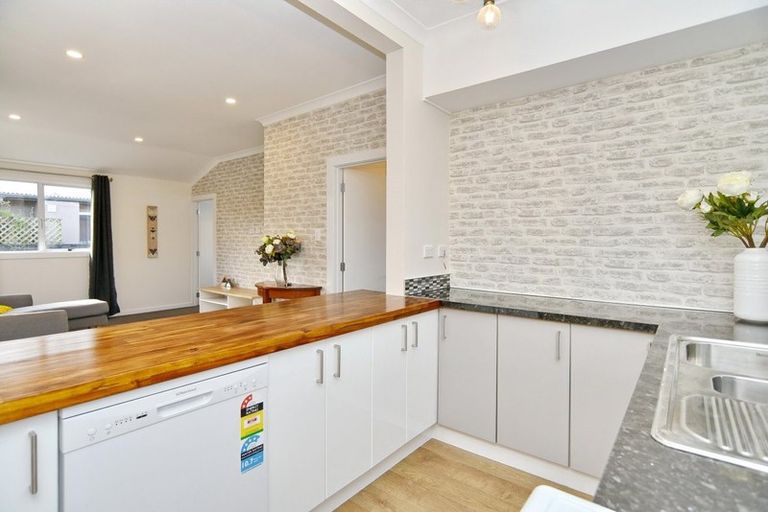 Photo of property in 94 Sinclair Street, New Brighton, Christchurch, 8083