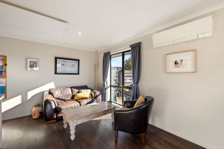 Photo of property in 5 Catchpole Place, Woodend, 7610