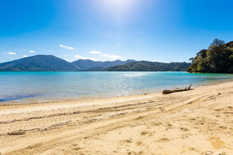 Photo of property in 921 Kenepuru Road, Mahau Sound, Marlborough Sounds, 7282