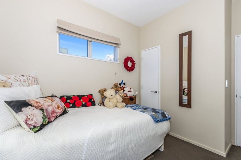 Photo of property in 2/6 Kauri Street, Riccarton, Christchurch, 8041