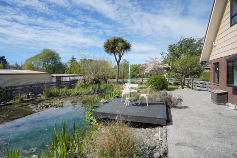 Photo of property in 22 Allin Drive, Waikuku Beach, 7402