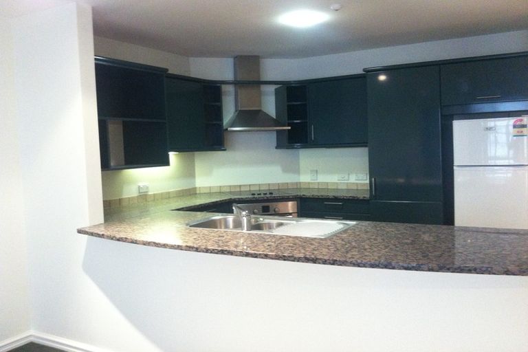 Photo of property in Admiralty Courts, 5/42 Marriner Street, Sumner, Christchurch, 8081