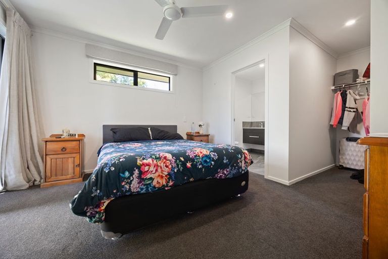 Photo of property in 2 Moule Street, Kihikihi, Te Awamutu, 3800