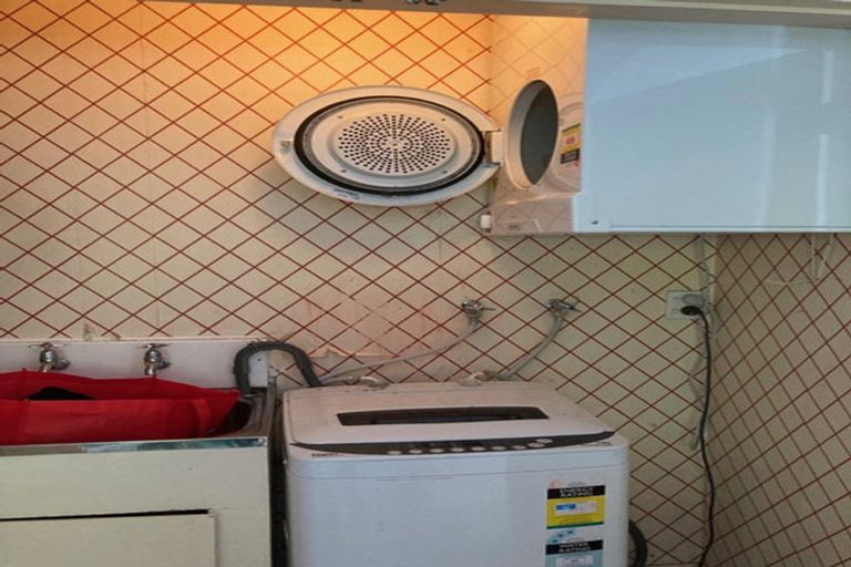 Photo of property in Parklane Mews, 326h The Terrace, Te Aro, Wellington, 6011