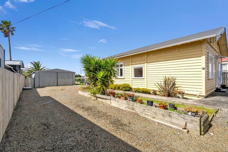 Photo of property in 5 Ruawai Wharf Road, Ruawai, 0530
