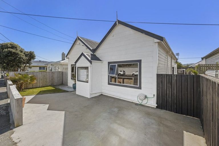 Photo of property in 41 Plunket Street, Saint Kilda, Dunedin, 9012