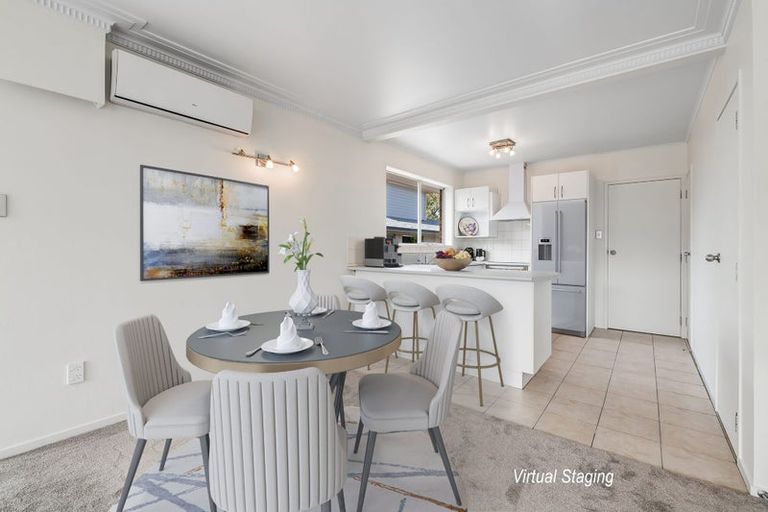 Photo of property in 2/9 Motuora Road, Manly, Whangaparaoa, 0930