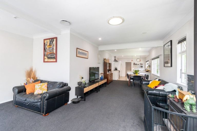 Photo of property in 59 Kamahi Street, Stokes Valley, Lower Hutt, 5019