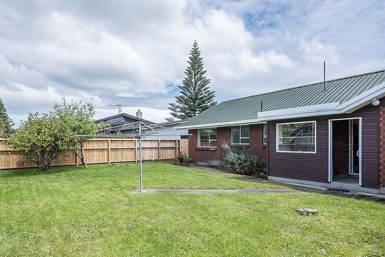 Photo of property in 3 Belvedere Avenue, Waikanae, 5036
