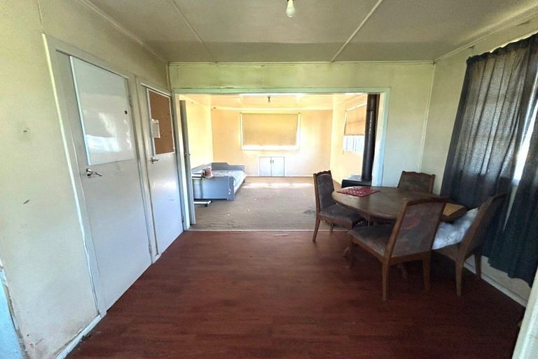 Photo of property in 256 Balmoral Drive, Tokoroa, 3420