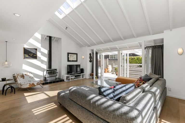 Photo of property in 11e Burrows Avenue, Parnell, Auckland, 1052