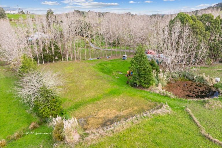 Photo of property in 227 Ararua Road, Waiotira, 0193