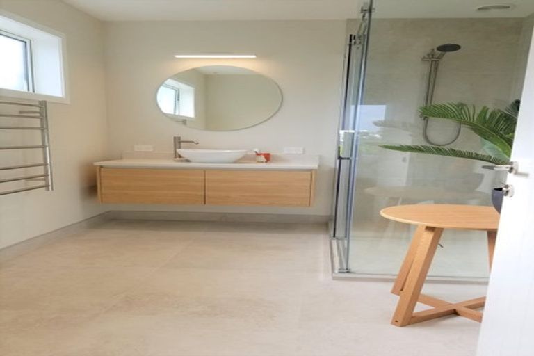 Photo of property in 1/46 Aramoana Avenue, Devonport, Auckland, 0624