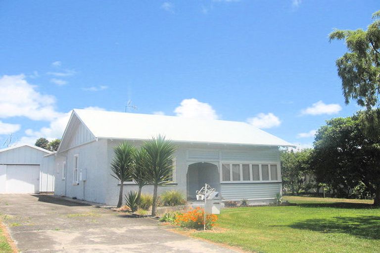 Photo of property in 12 George Street, Te Puke, 3119