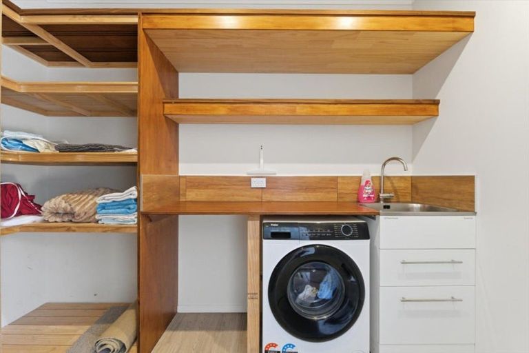 Photo of property in 211 Pukehina Parade, Pukehina, Te Puke, 3189