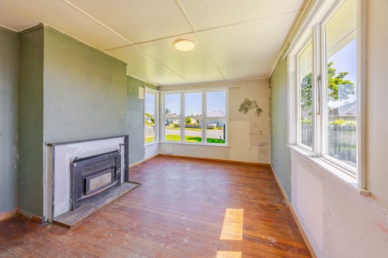 Photo of property in 25 Dockery Avenue, Onekawa, Napier, 4110