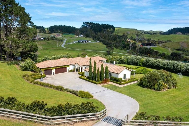 Photo of property in 255 Fletcher Road, Waimauku, 0881