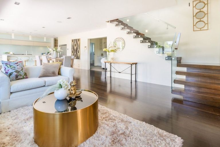 Photo of property in 60 The Circle, Manly, Whangaparaoa, 0930