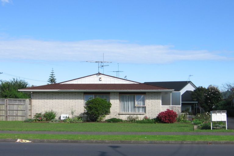 Photo of property in 1/137 Carruth Road, Papatoetoe, Auckland, 2025