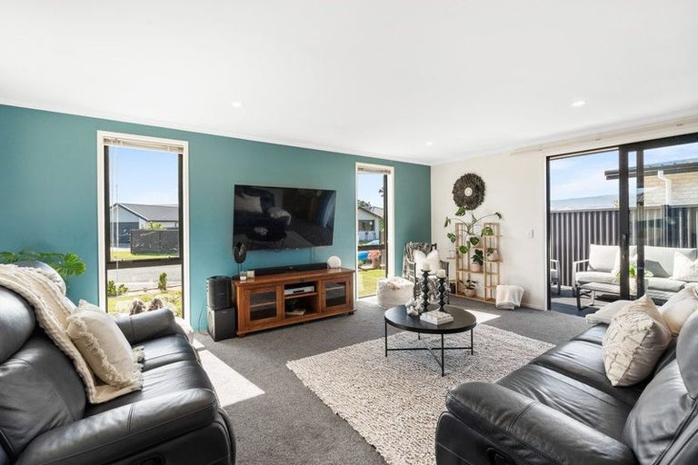 Photo of property in 49 Owhiro Avenue, Mosgiel, 9024