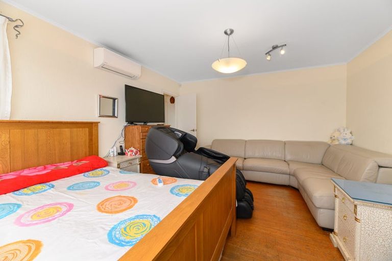 Photo of property in 30 Seon Place, Birkdale, Auckland, 0626