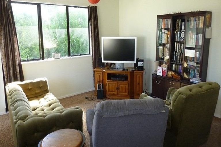 Photo of property in 326a Papamoa Beach Road, Papamoa Beach, Papamoa, 3118