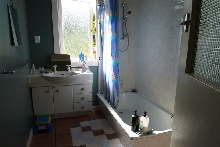 Photo of property in 17 Minto Street, Andersons Bay, Dunedin, 9013