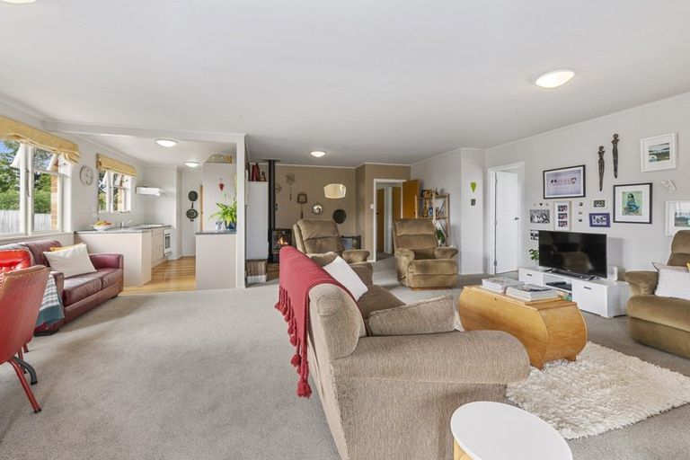 Photo of property in 14 Delphi Place, Sunnybrook, Rotorua, 3015