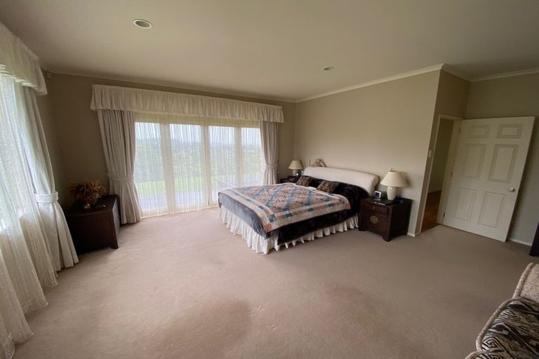 Photo of property in 14-18 Chester Avenue, Greenhithe, Auckland, 0632