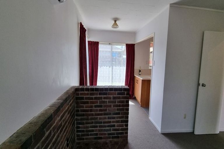 Photo of property in 1/48 Rowandale Avenue, Manurewa, Auckland, 2102