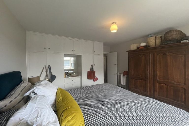 Photo of property in 16 Joyce Crescent, Ilam, Christchurch, 8041