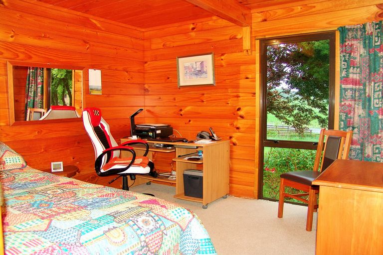 Photo of property in 93 Penny Road, Pirongia, Te Awamutu, 3876