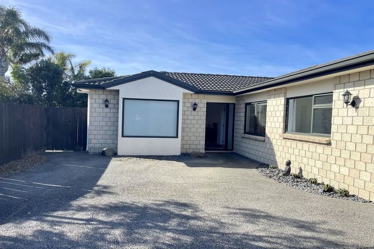 Photo of property in 18 Sarah Place, Papamoa Beach, Papamoa, 3118
