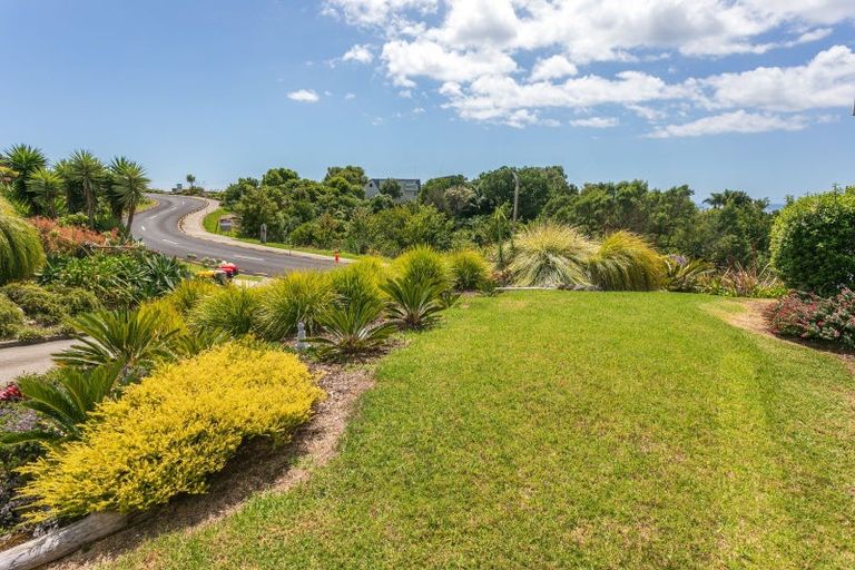 Photo of property in 65 Grange Road, Hahei, Whitianga, 3591