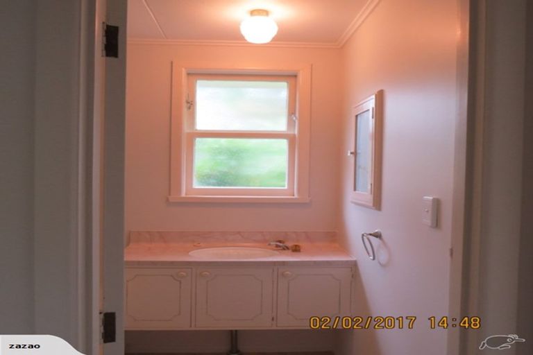 Photo of property in 39 Plassey Street, Havelock North, 4130