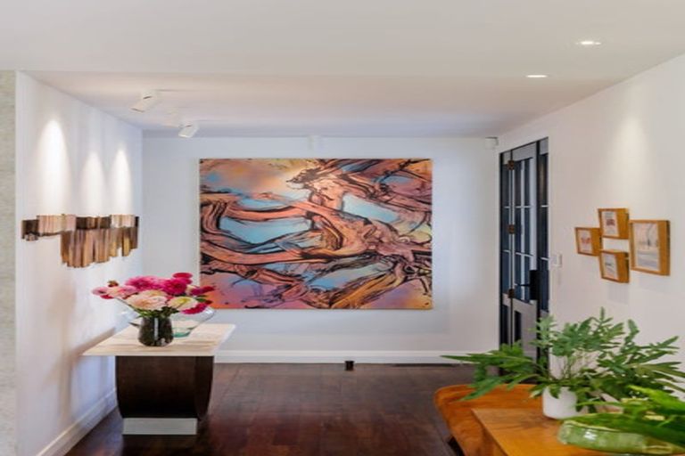 Photo of property in 76 Princes Street, Cambridge, 3434