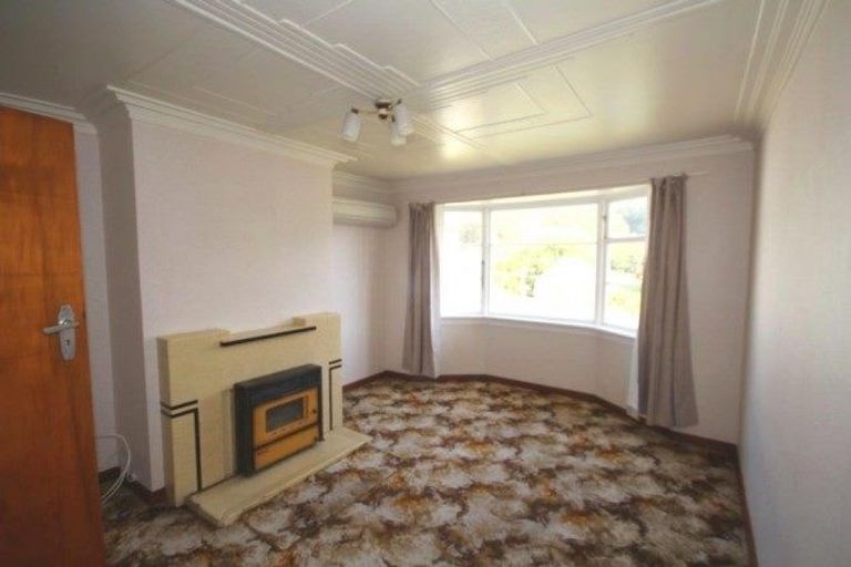 Photo of property in 35 Bradford Street, Bradford, Dunedin, 9011