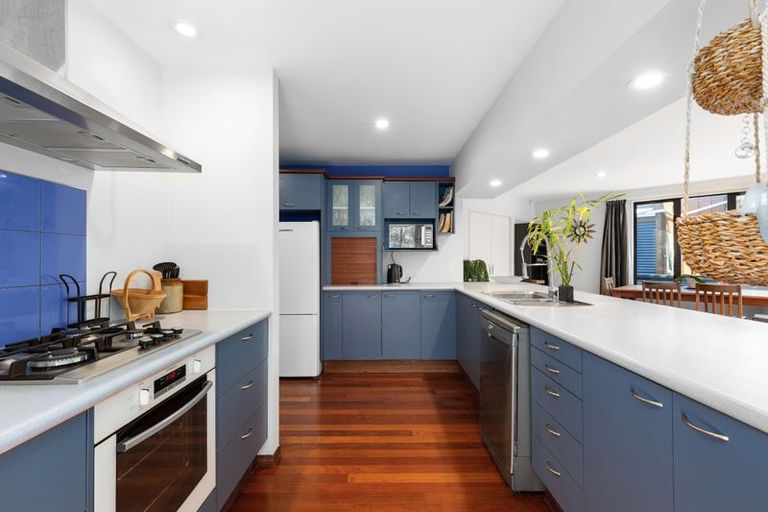 Photo of property in 9h Muri Road, Pukerua Bay, 5026