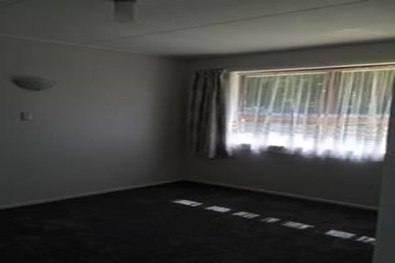 Photo of property in 8a Wyndham Road, Hannahs Bay, Rotorua, 3010