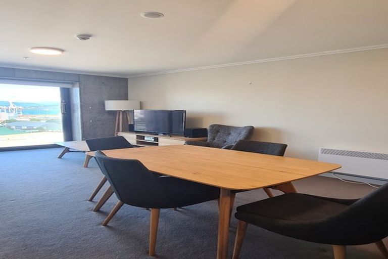 Photo of property in Frame Apartments, 604/111 Molesworth Street, Thorndon, Wellington, 6011
