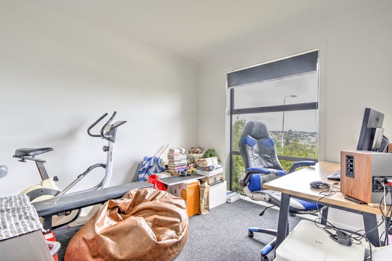 Photo of property in 2/31 Russleigh Drive, Dinsdale, Hamilton, 3204