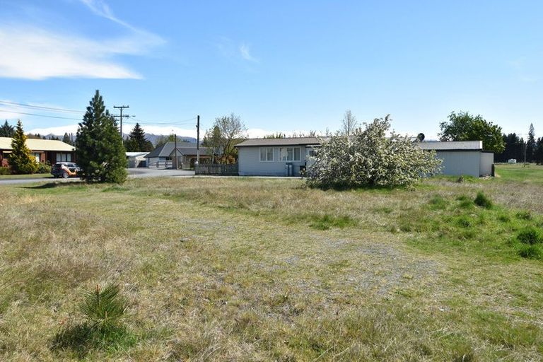Photo of property in 22 Glencairn Road, Twizel, 7901