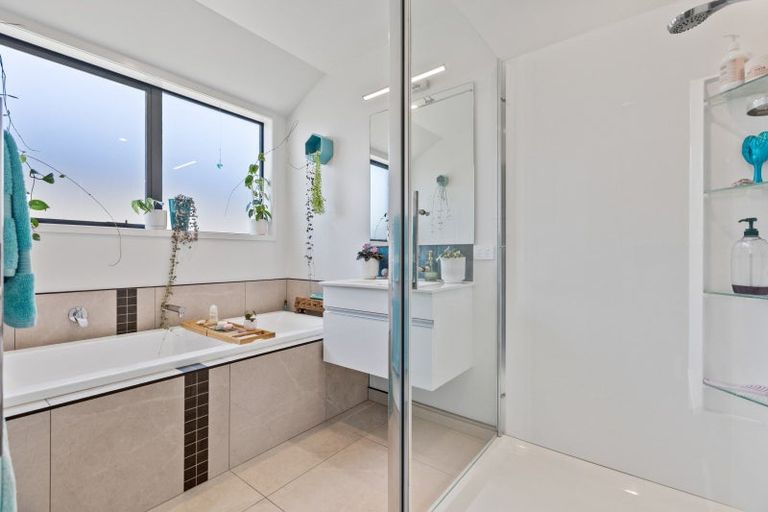 Photo of property in 14 Tangaroa Street, Waitara, 4320