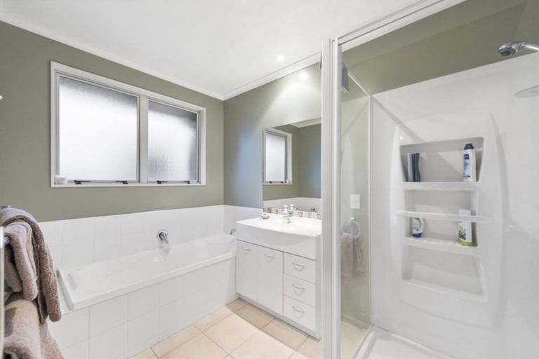 Photo of property in 2 Westminster Place, Rototuna North, Hamilton, 3210