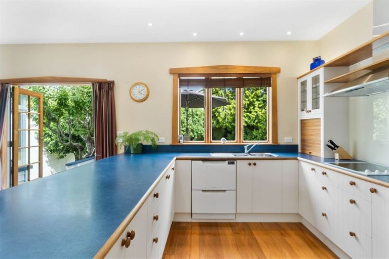 Photo of property in 128 Knowles Street, St Albans, Christchurch, 8052