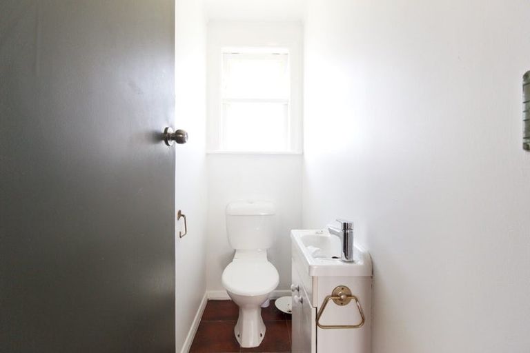 Photo of property in 6 Daphne Road, Papatoetoe, Auckland, 2025